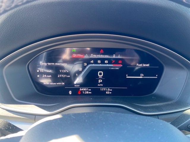 2023 Audi Q5 45 S line Premium quattro