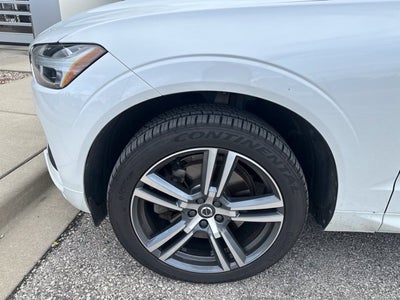 2021 Volvo XC60 T6 Momentum
